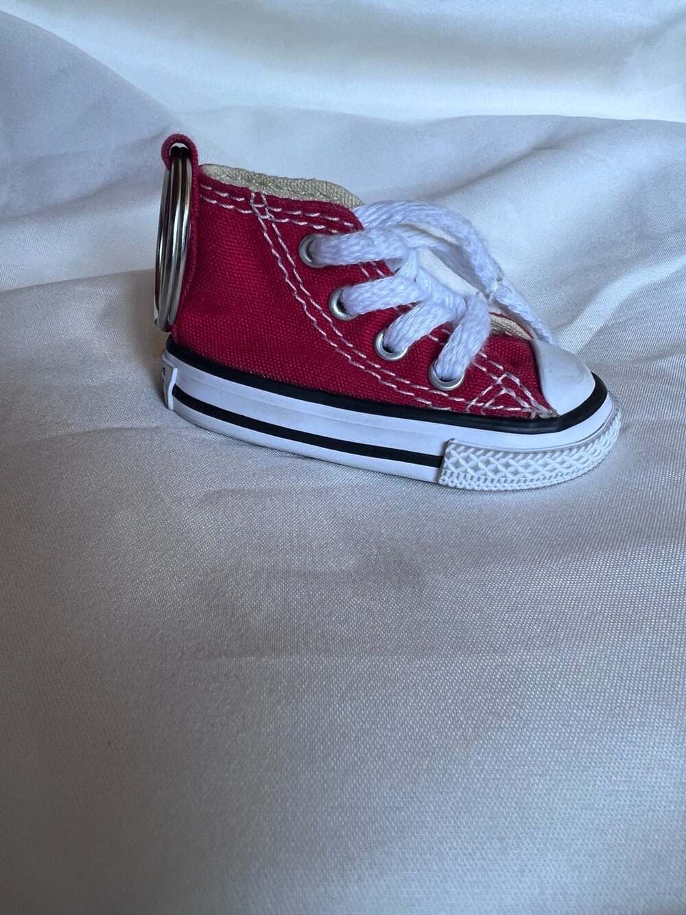 Converse Chuck Taylor All Star Mini Sneaker Keychain, Red